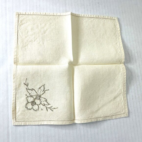 VTG 1940s Embroidered Linen Cloth Napkins (3) Handmade Floral Ivory Granny Core - Picture 9 of 11